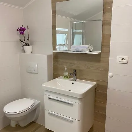 Apartment Pende *