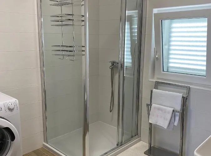 Pende Apartment Rab Town